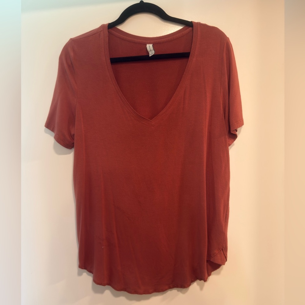 Gentle Fawn Terracotta V-Neck Tee